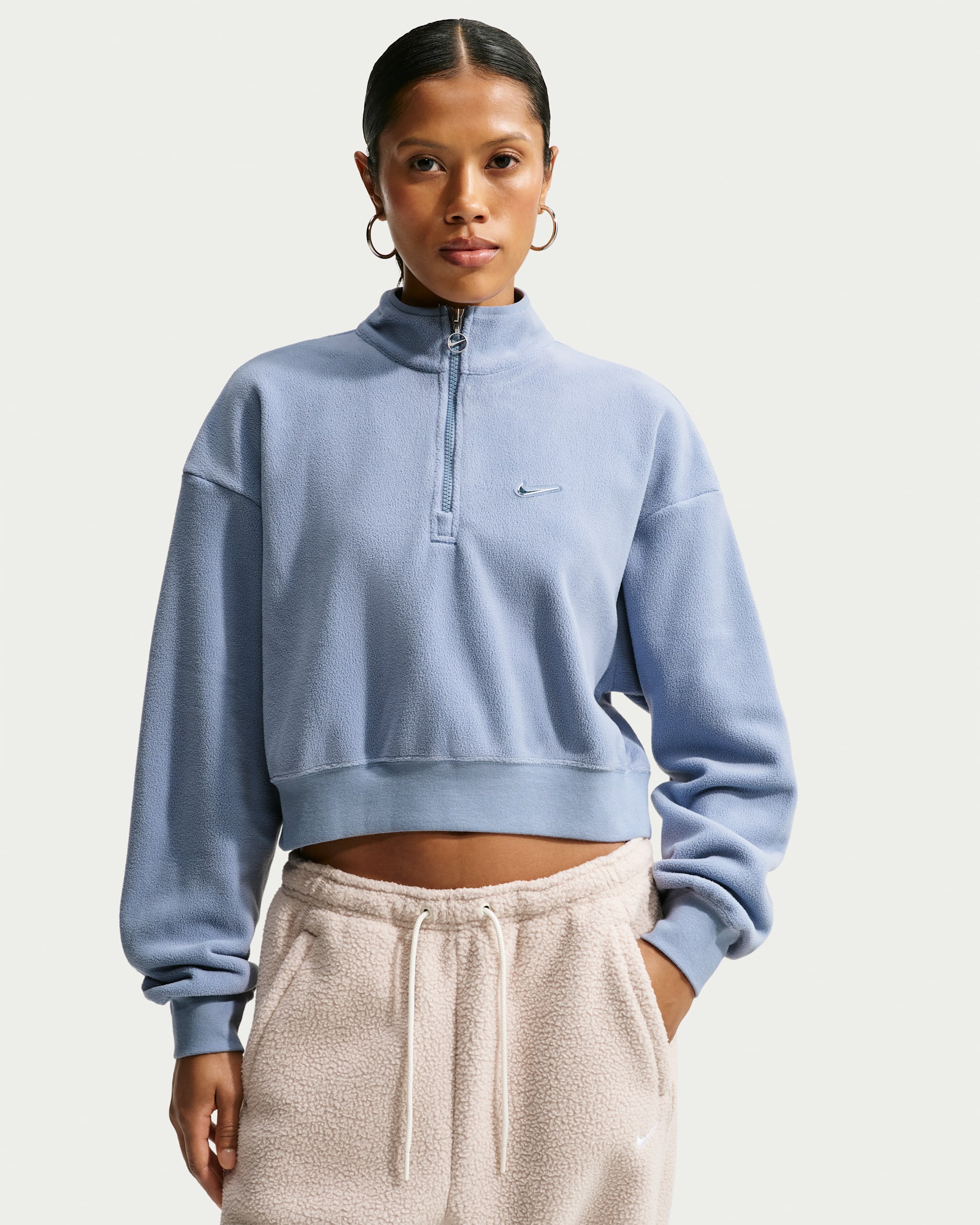 Nike Sportswear Women's Oversized Cropped 1/4-Zip Sweatshirt. Nike SI